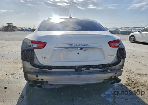 2014 Maserati Ghibli S z USA, uszkodzony, nr VIN ZAM57RTA3E1126537